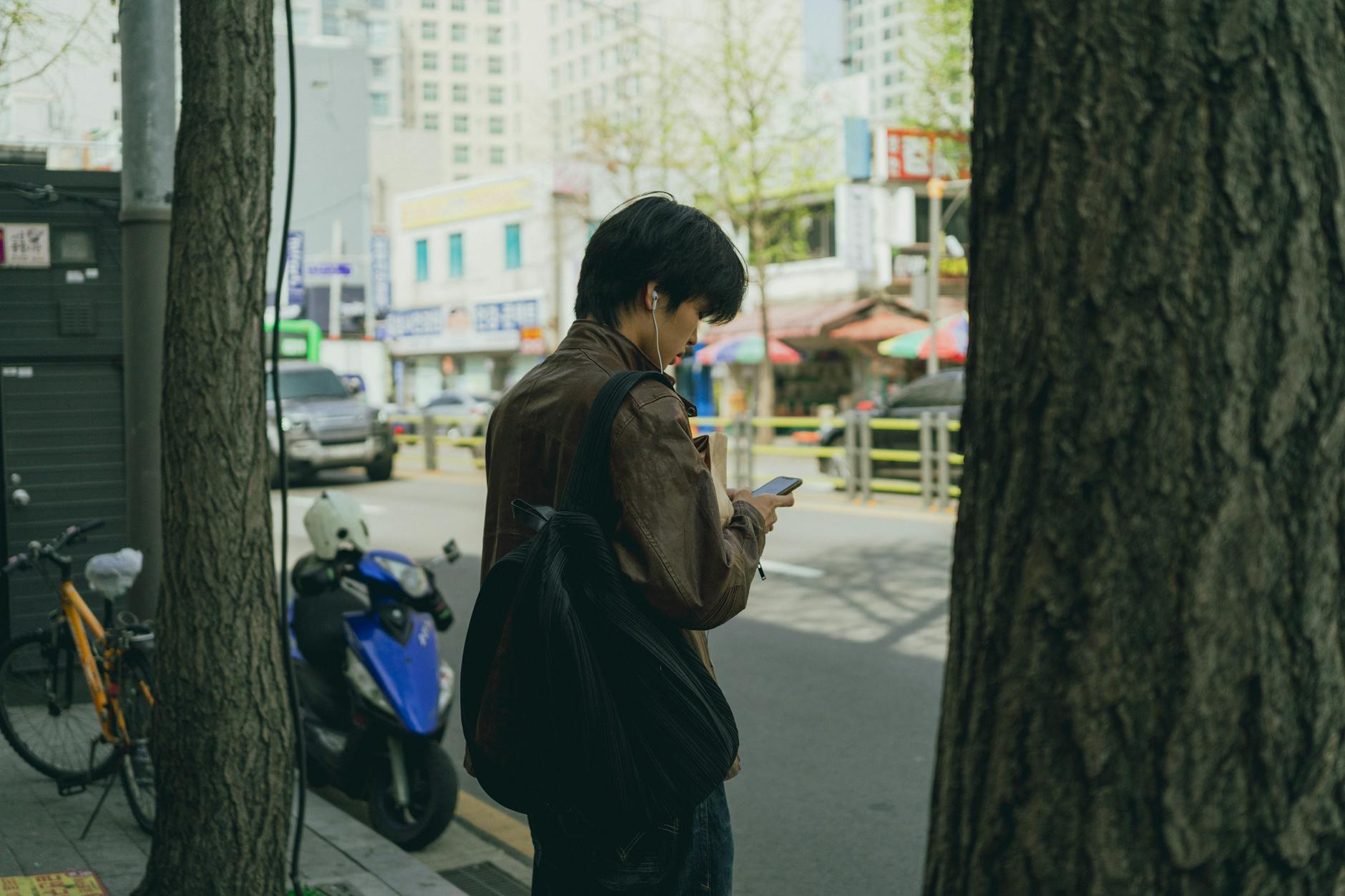 The MZ Generation and the Young Forty Meme in South Korea